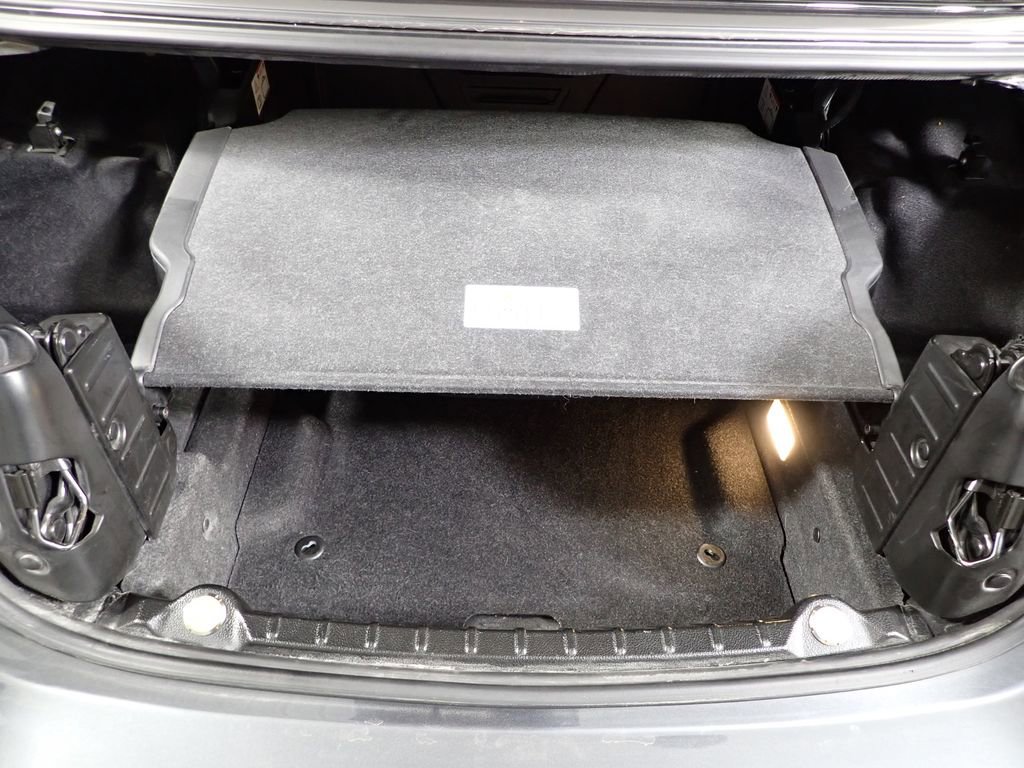 Used 2018 BMW 430i xDrive Convertible image 16