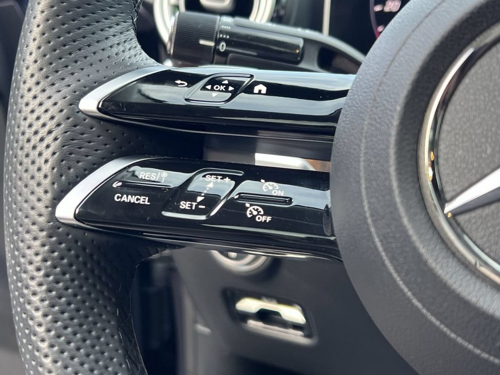 Certified 2026 Mercedes-Benz C 300 4MATIC Sedan image 36