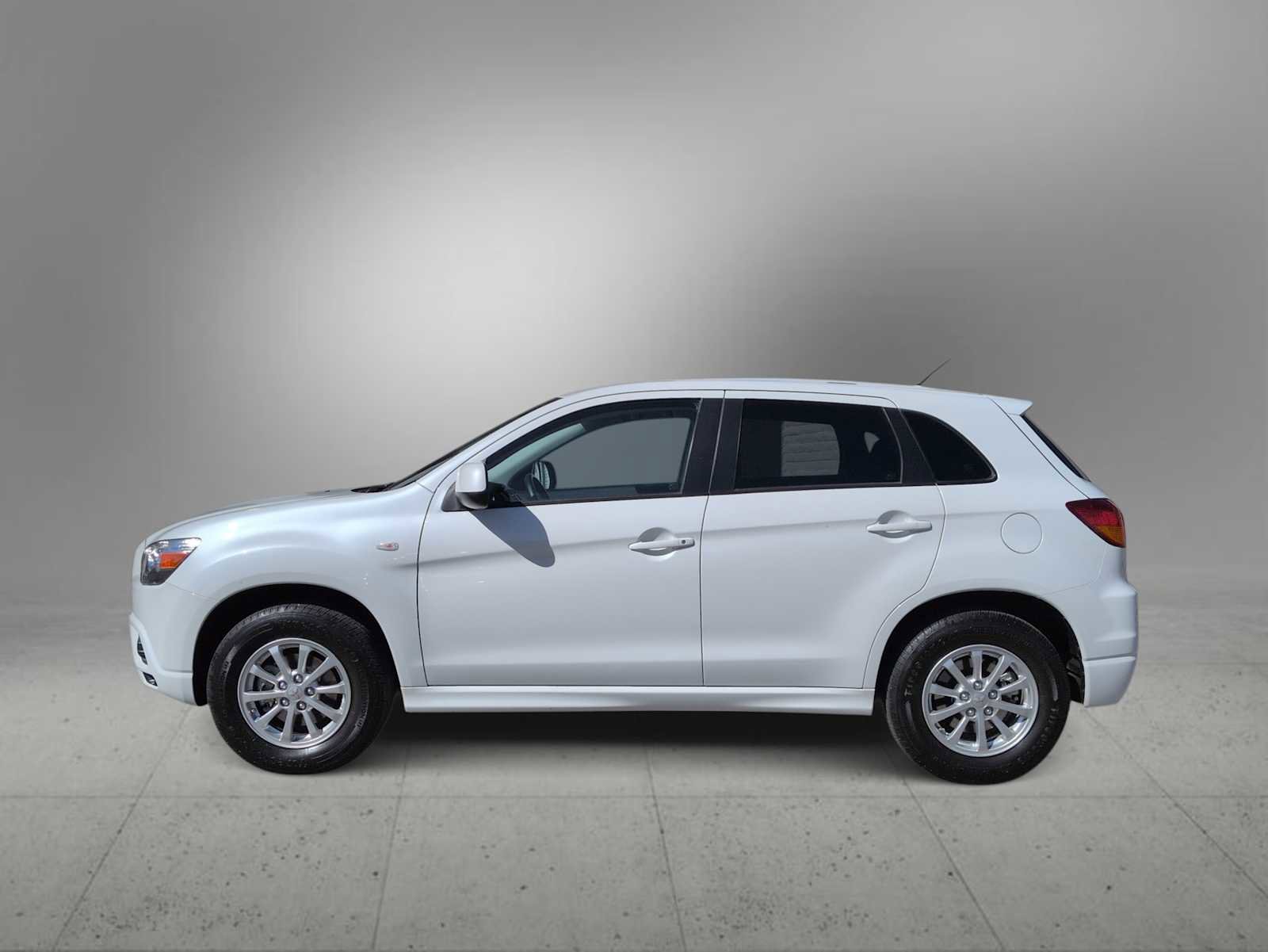 Used 2012 Mitsubishi Outlander Sport ES image 5