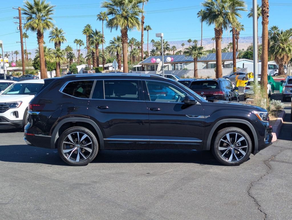 New 2026 Volkswagen Atlas Cross Sport SEL Premium R-Line image 2