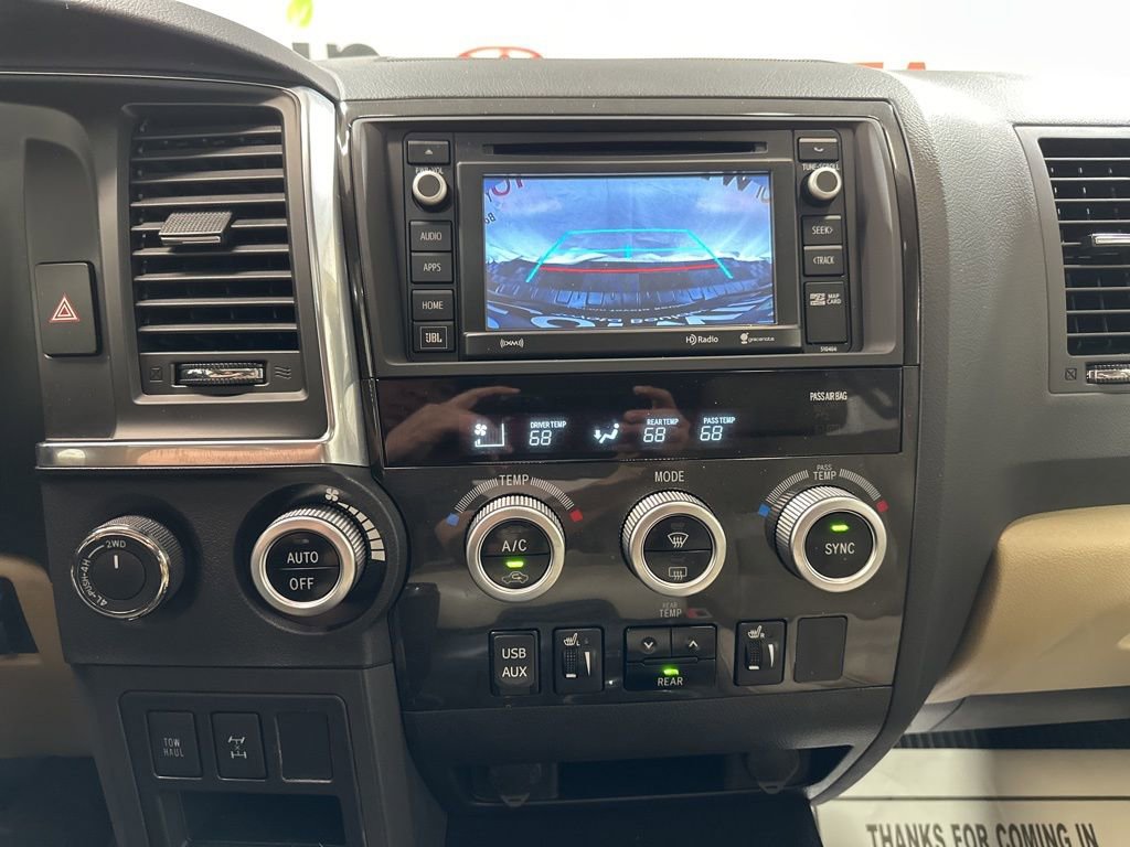 Used 2019 Toyota Sequoia Limited w/ Safety & Convenience Package image 32