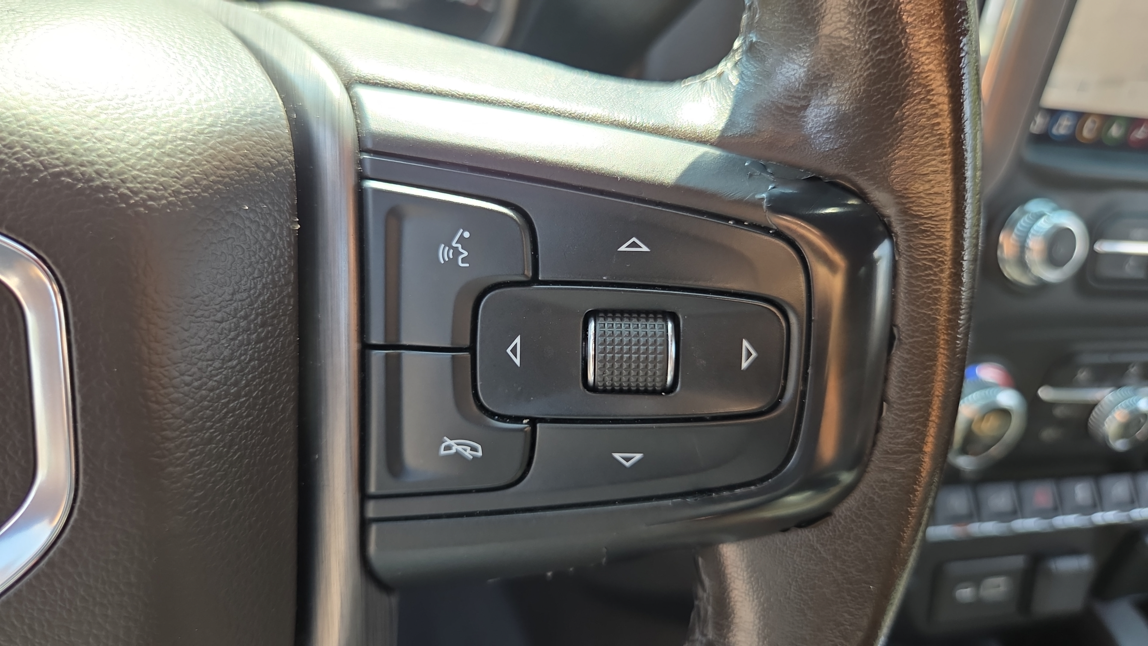 Used 2020 GMC Sierra 1500 Denali w/ Denali Ultimate Package AWD/4WD image 25