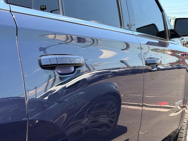 Used 2020 Chevrolet Tahoe LT AWD/4WD image 14