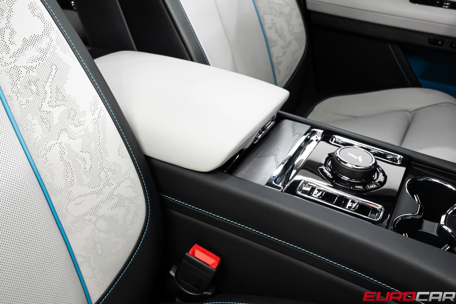 Used 2025 Rolls-Royce Ghost AWD/4WD image 35
