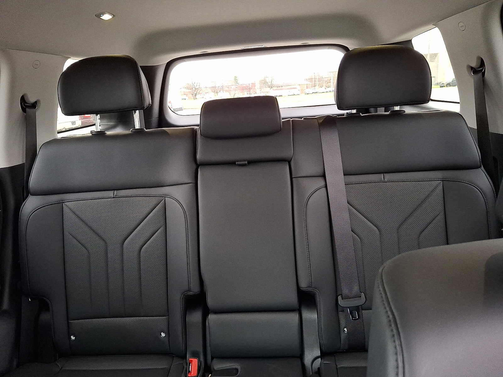 Used 2025 Hyundai Santa Fe SEL image 19