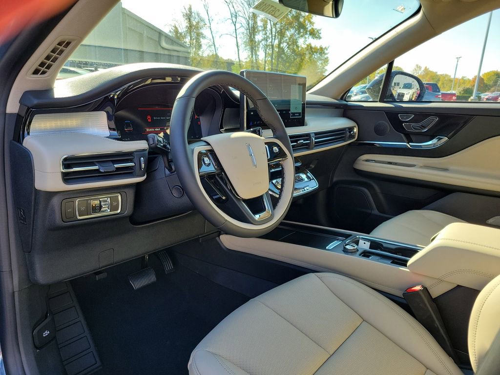 New 2026 Lincoln Corsair Premiere image 20