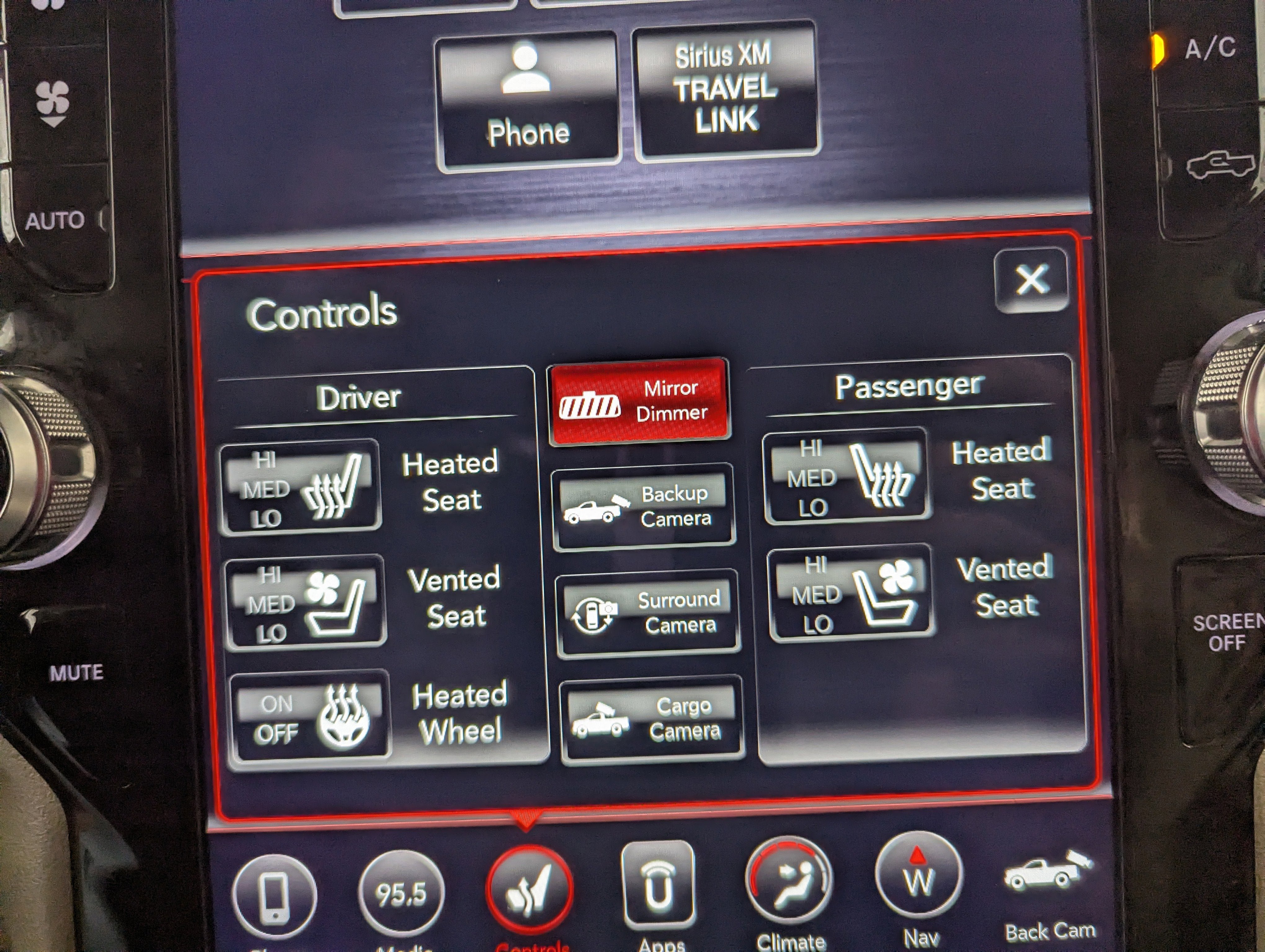 Used 2020 RAM 3500 Laramie AWD/4WD image 29
