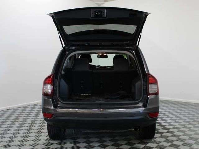 Used 2015 Jeep Compass High Altitude image 16