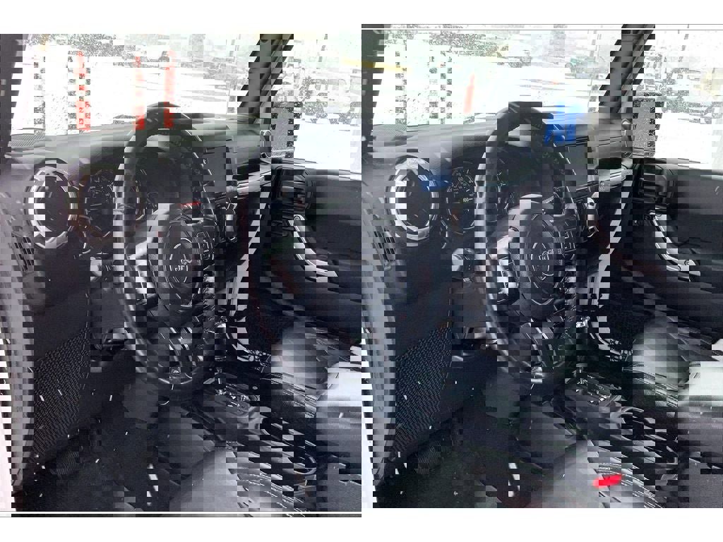 Used 2017 Jeep Wrangler Unlimited Sahara w/ LED Lighting Group image 14