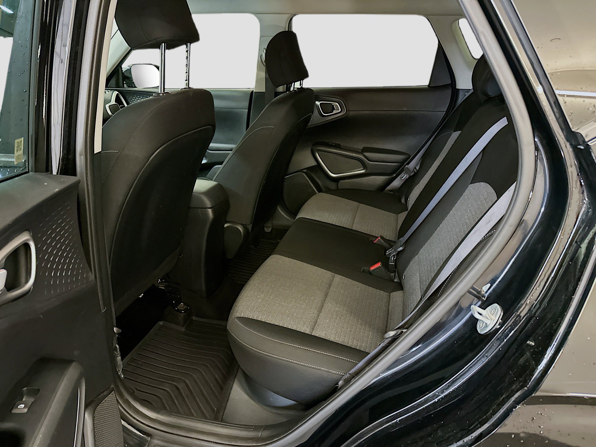 Used 2020 Kia Soul GT-Line FWD image 28