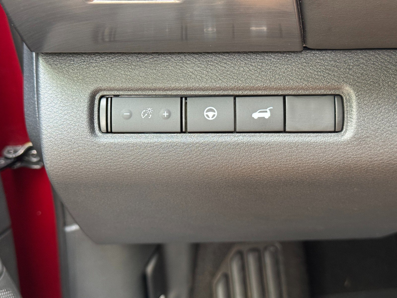 Used 2023 Nissan Pathfinder SL FWD image 16