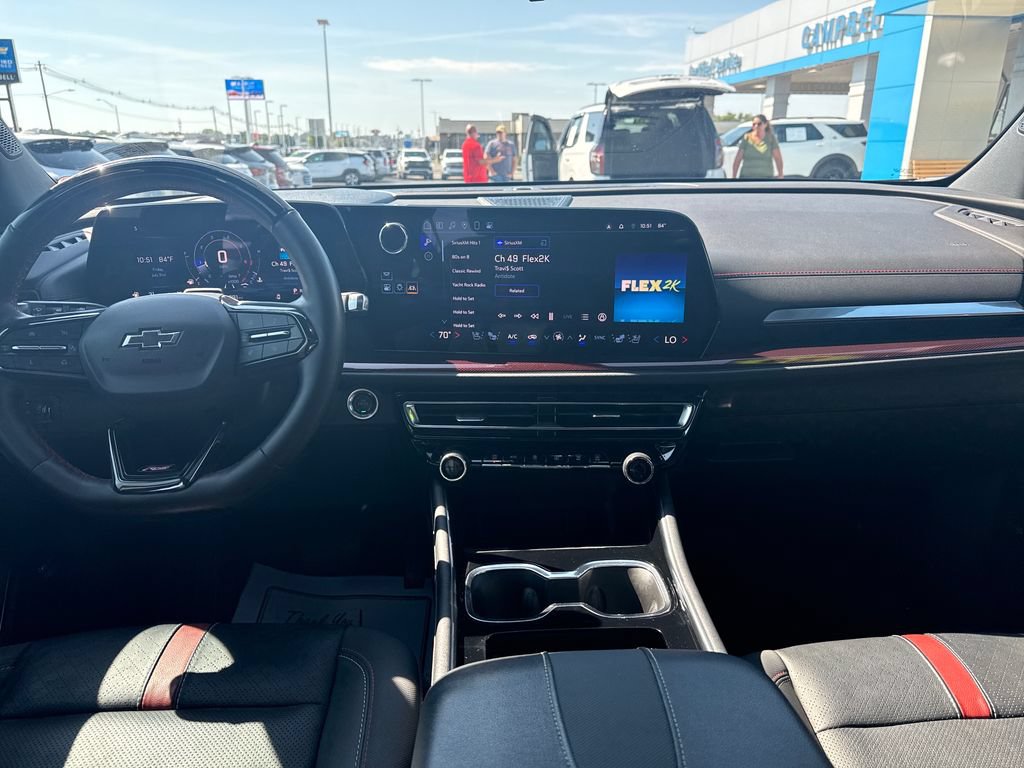 Used 2024 Chevrolet Traverse RS AWD/4WD image 15