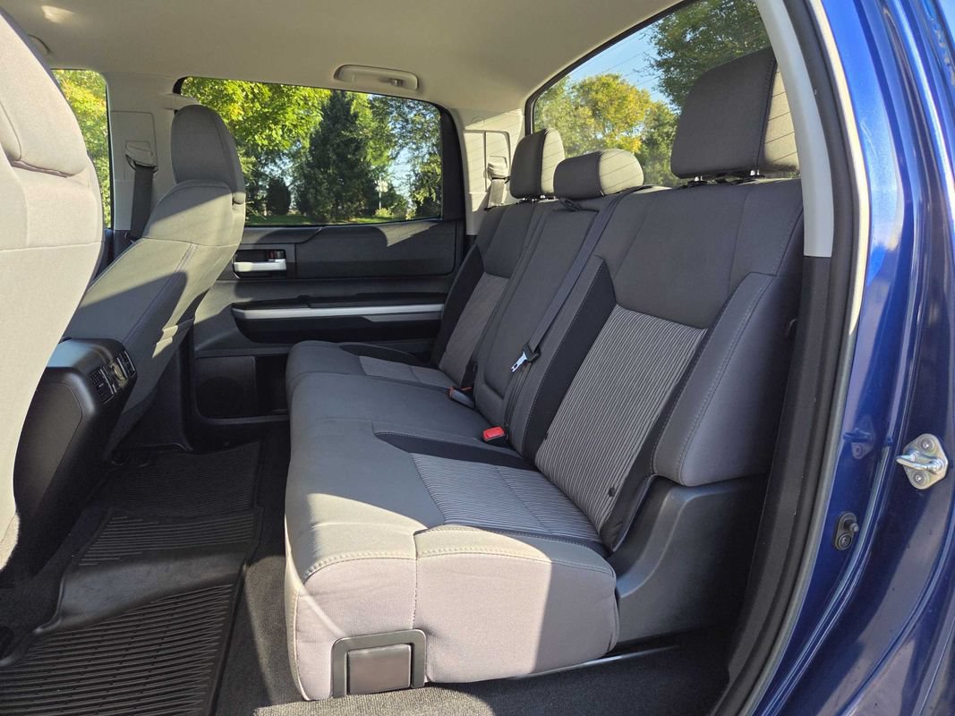 Used 2015 Toyota Tundra SR5 w/ TRD Off Road Package AWD/4WD image 11