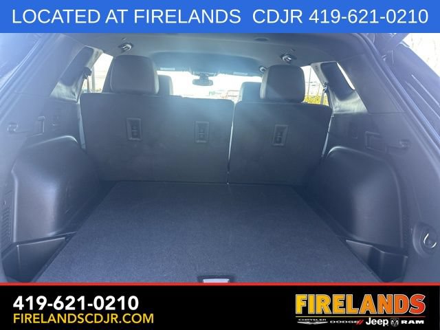 Used 2023 Chevrolet Blazer RS w/ LPO, Floor Liner Package FWD image 9