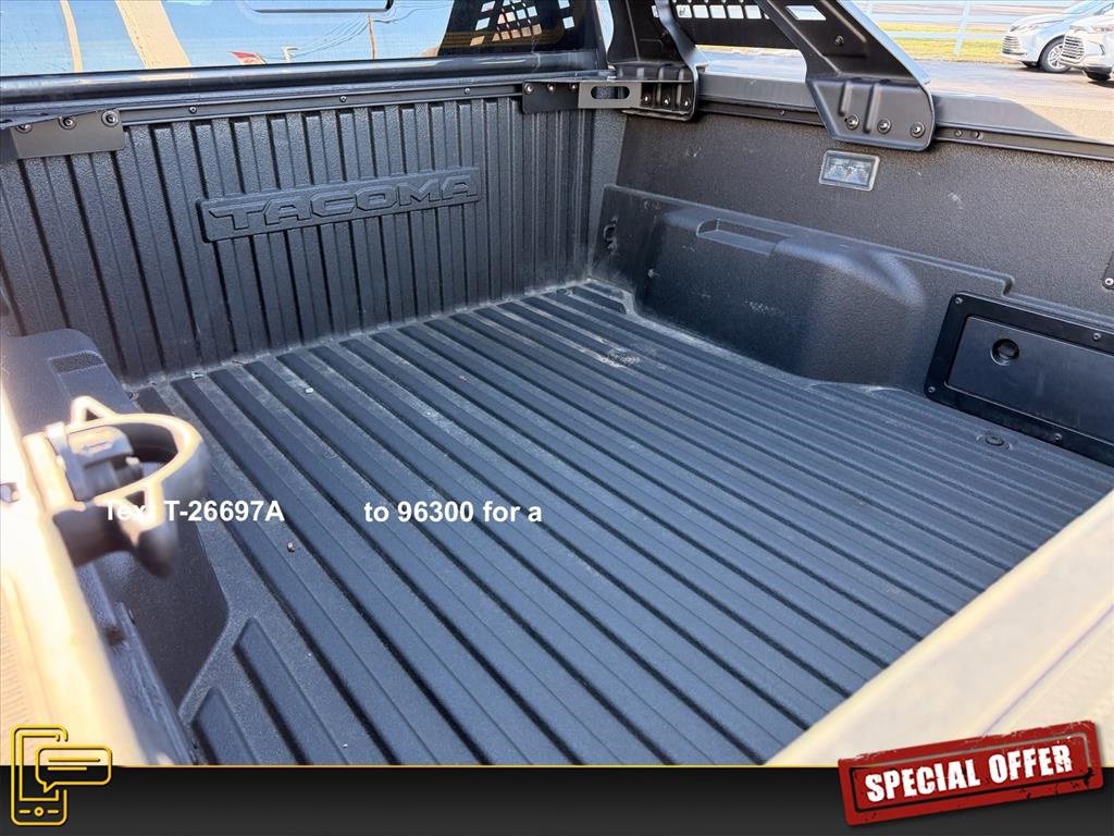 Used 2024 Toyota Tacoma Trailhunter image 24