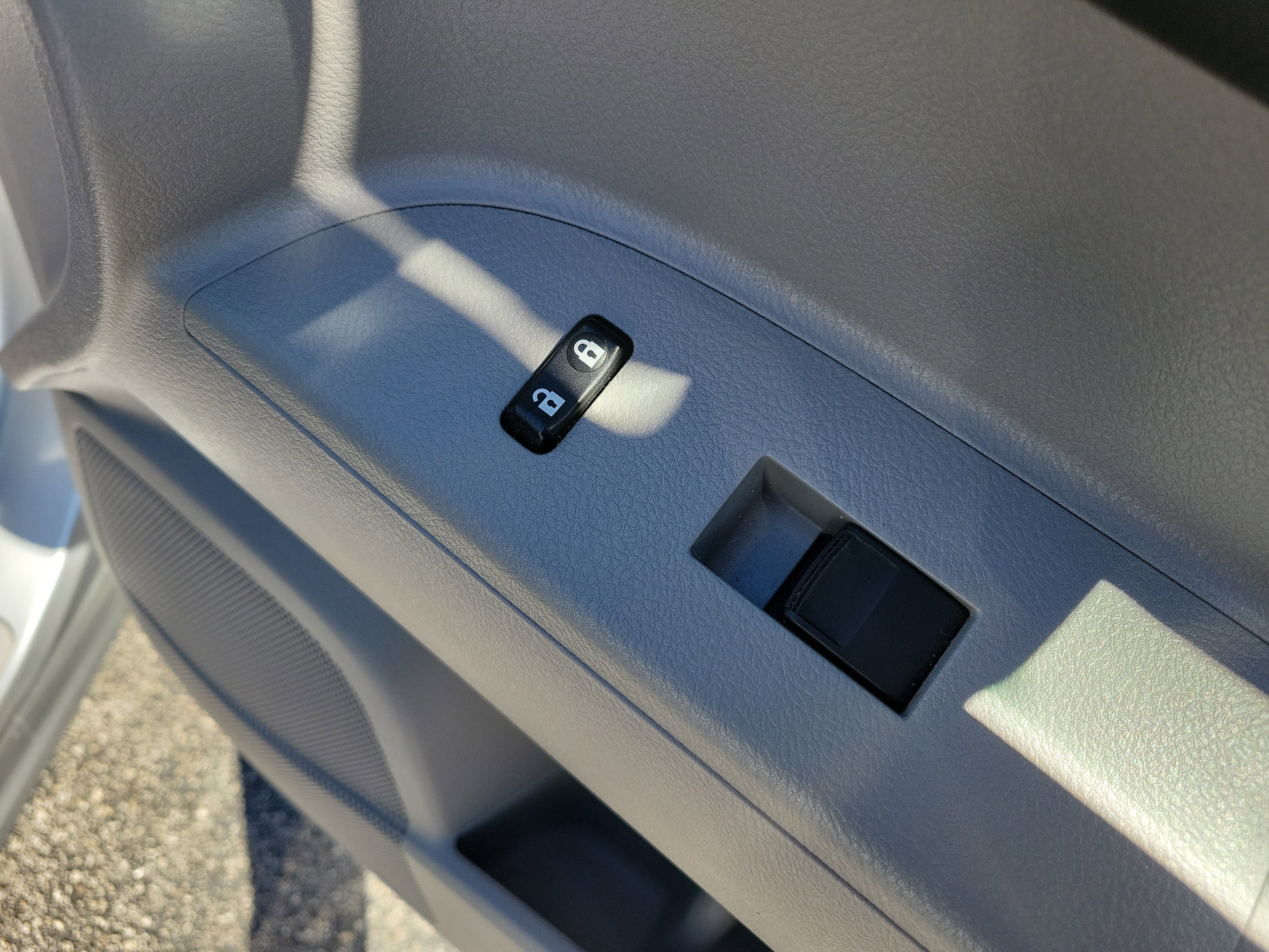 Used 2011 Toyota Highlander Limited image 11