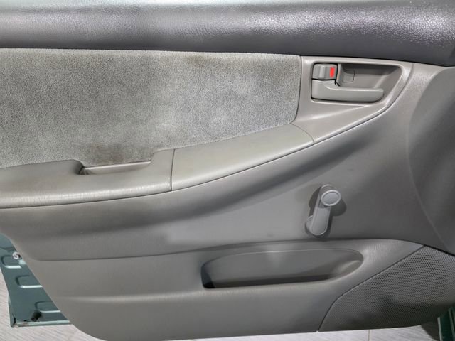Used 2007 Toyota Corolla CE FWD image 10