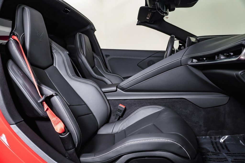 Used 2025 Chevrolet Corvette Z06 image 17