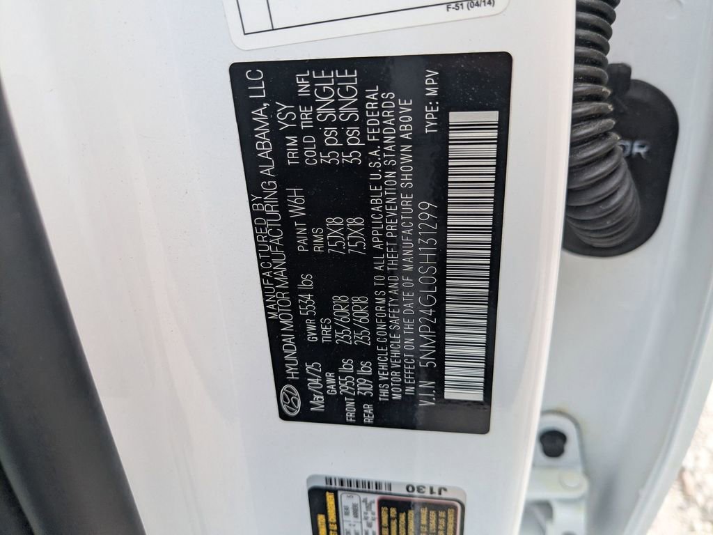 Used 2025 Hyundai Santa Fe SEL FWD image 30