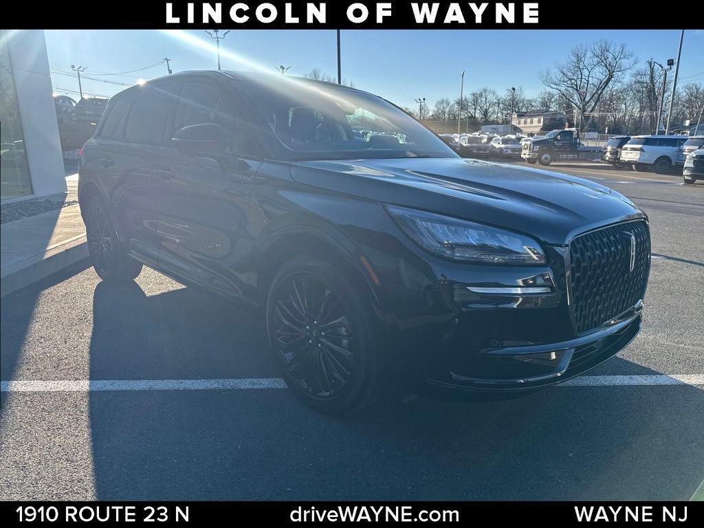 Certified 2023 Lincoln Corsair AWD w/ Equipment Group 101A image 9
