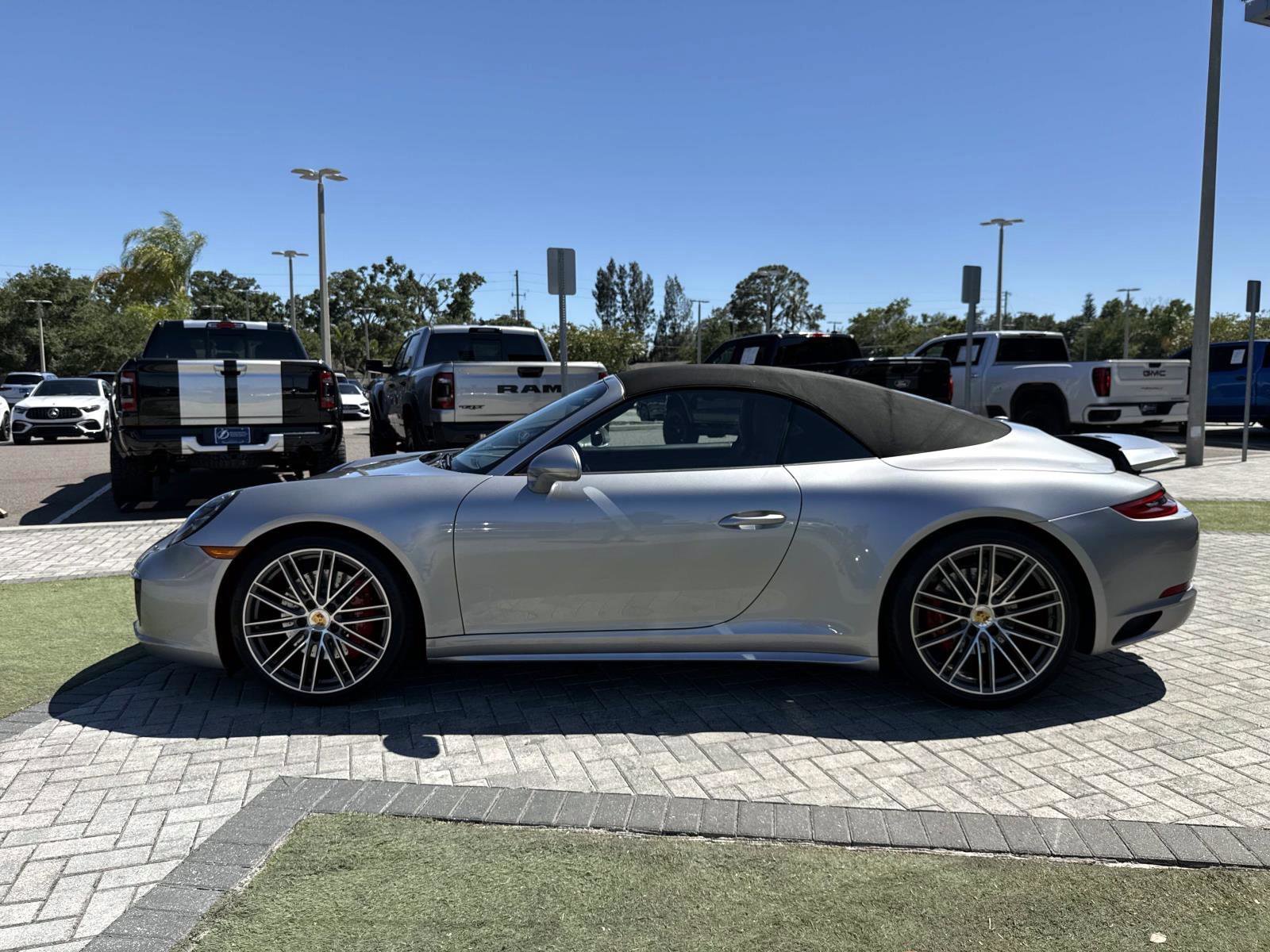 Used 2017 Porsche 911 Carrera 4S AWD/4WD image 10
