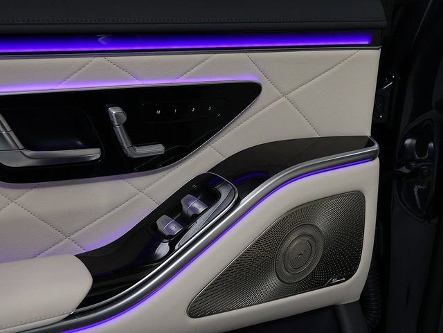 Certified 2024 Mercedes-Benz S 580 4MATIC Sedan w/ AMG Line image 30