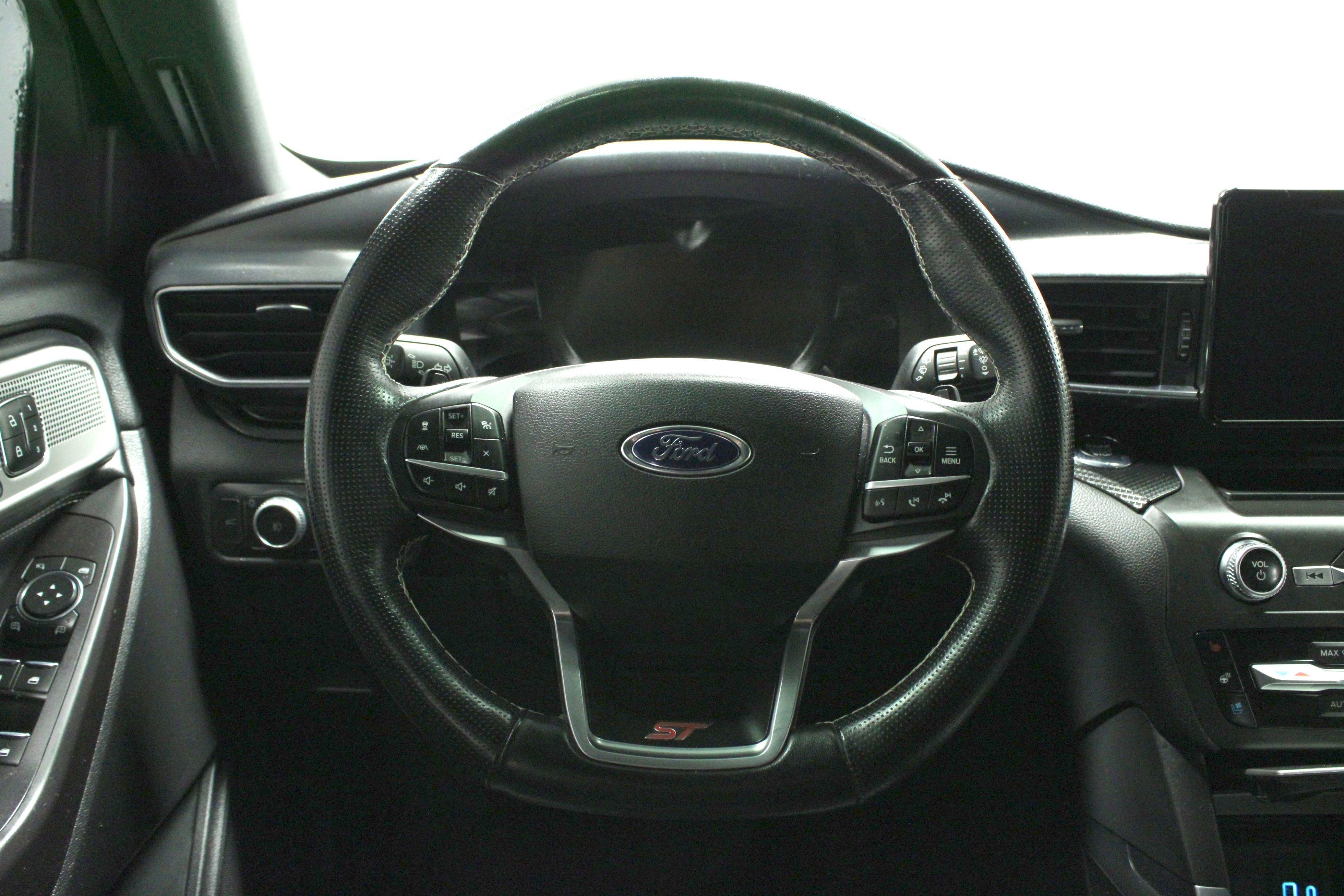 Used 2020 Ford Explorer ST AWD/4WD image 23