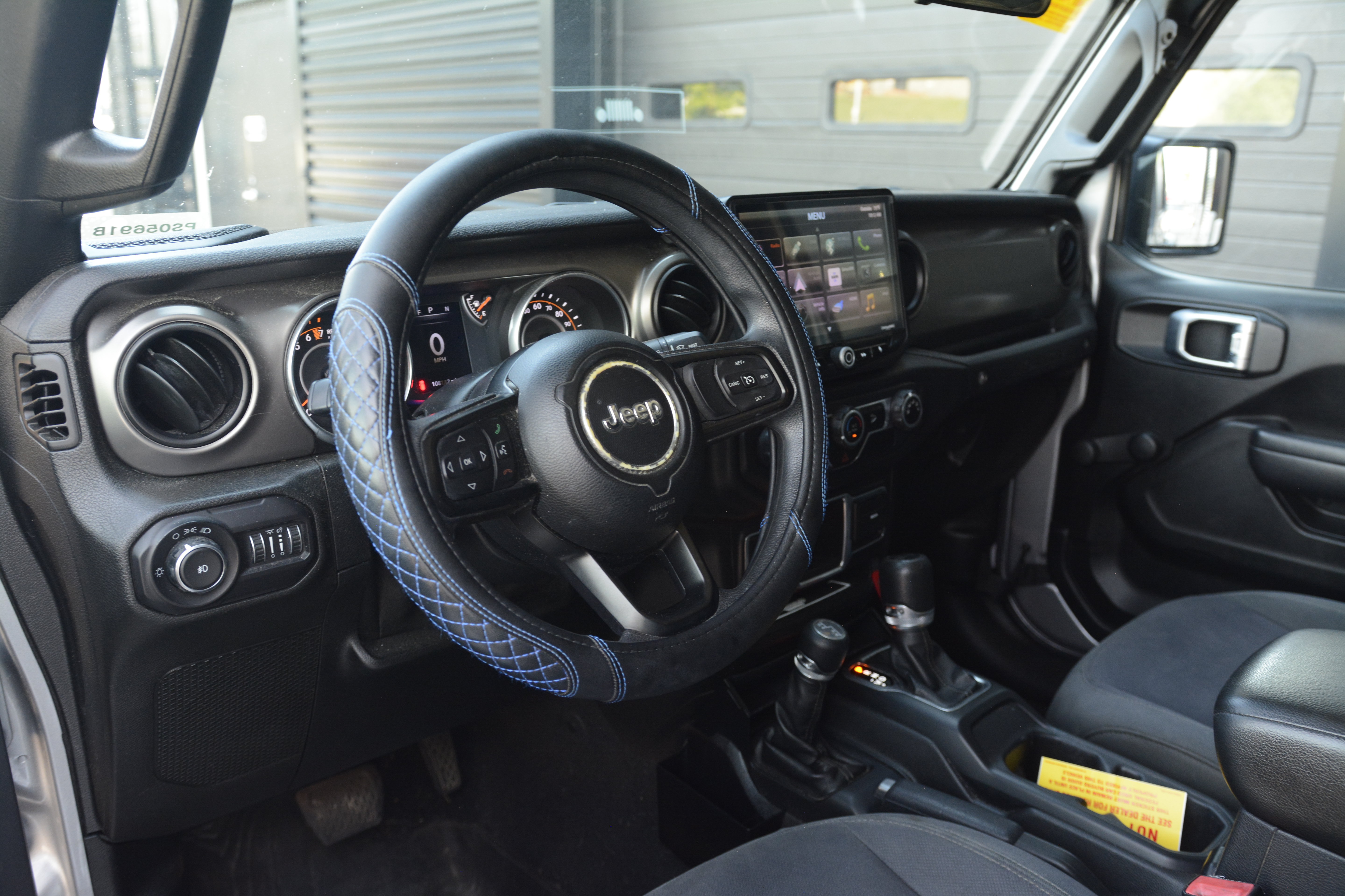 Used 2018 Jeep Wrangler Unlimited Sport AWD/4WD image 4
