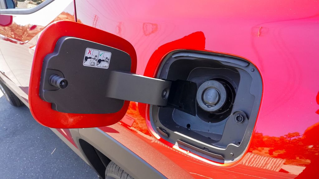 Used 2026 GMC Terrain Elevation image 12