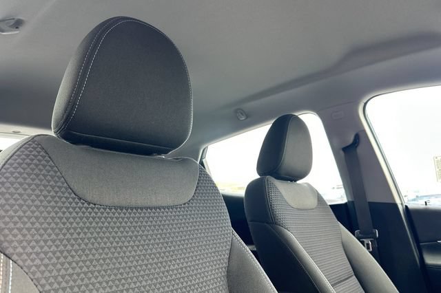 Used 2023 Chevrolet Bolt LT FWD image 19