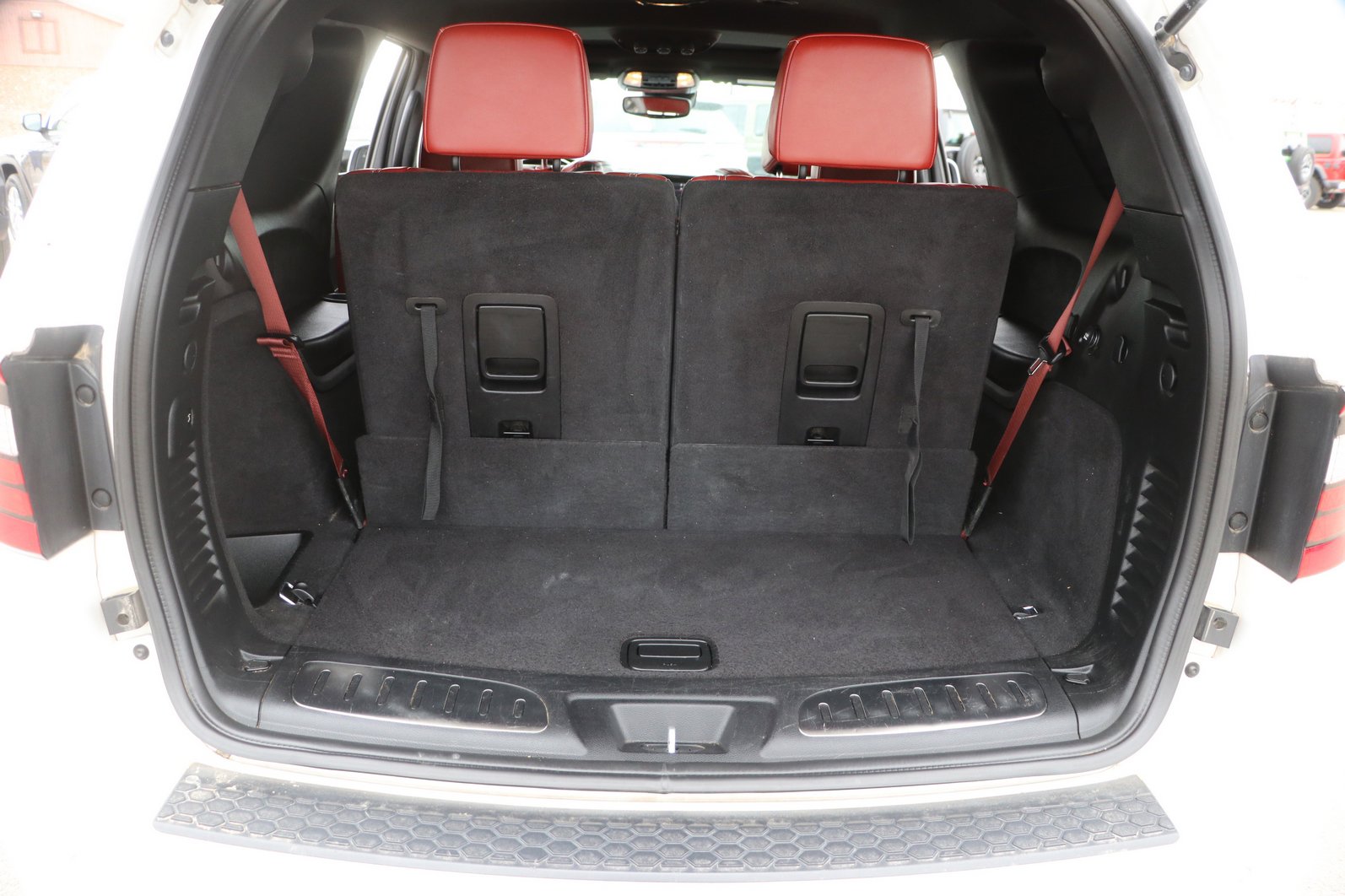 Used 2021 Dodge Durango SRT Hellcat w/ Technology Group AWD/4WD image 31