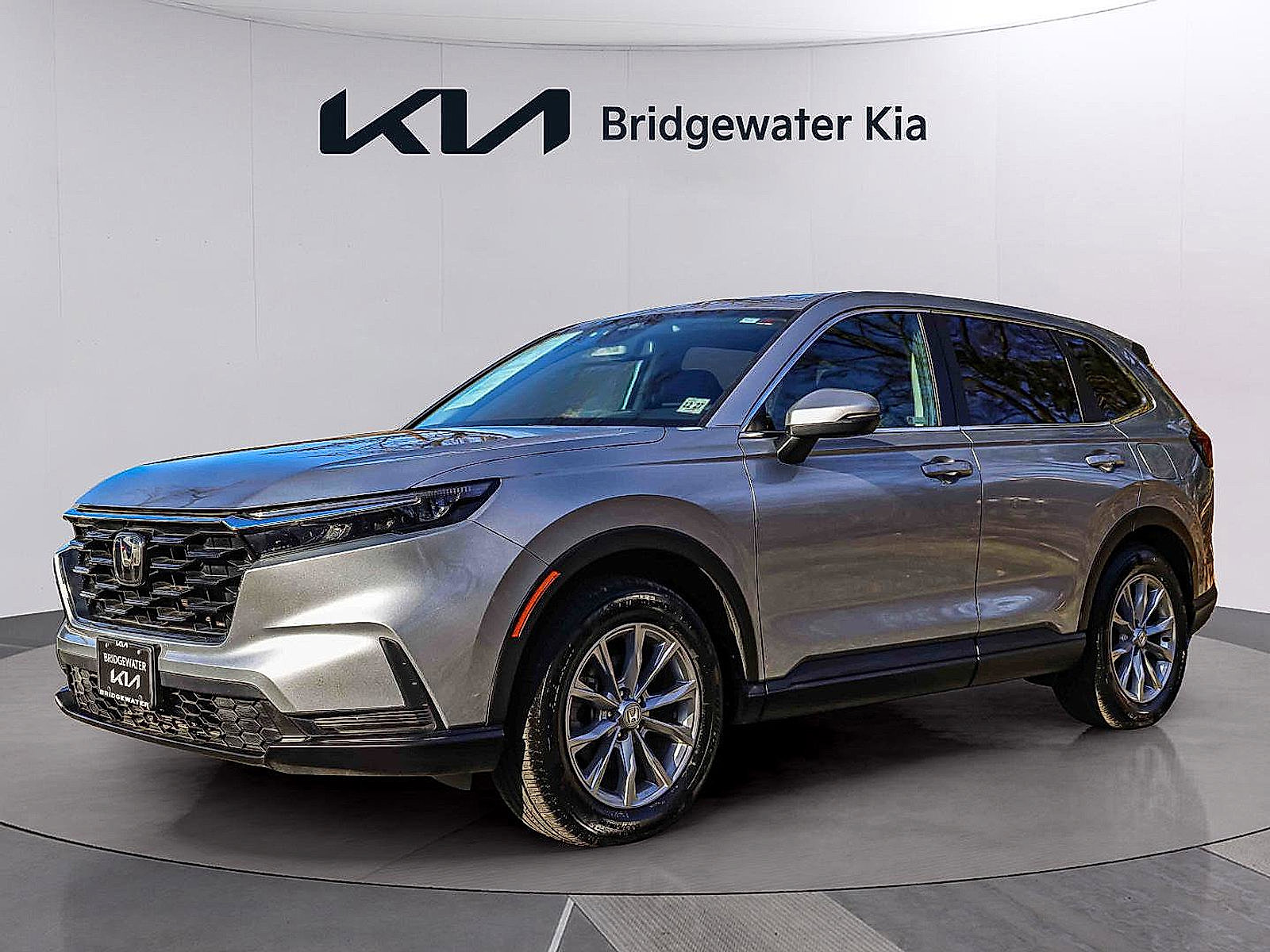 Used 2023 Honda CR-V EX image 4