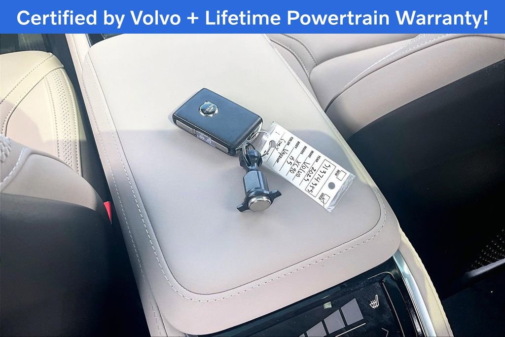 Certified 2025 Volvo XC90 B5 Plus image 14