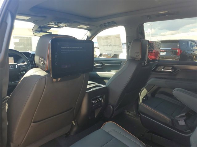 New 2026 GMC Yukon AT4 w/ AT4 Premium Plus Package image 10