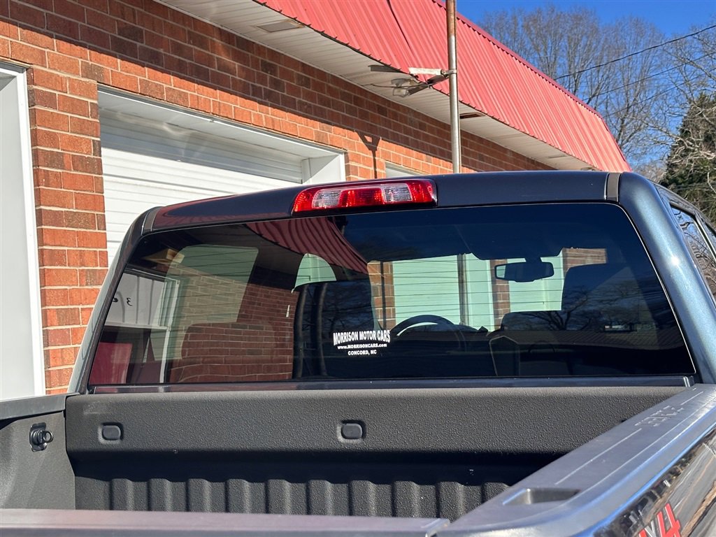 Used 2018 Chevrolet Silverado 1500 LT w/ All Star Edition image 35