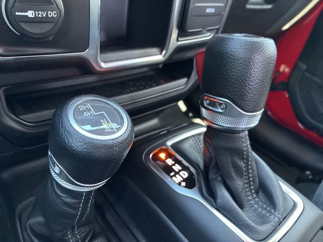 Used 2024 Jeep Wrangler Sport image 32