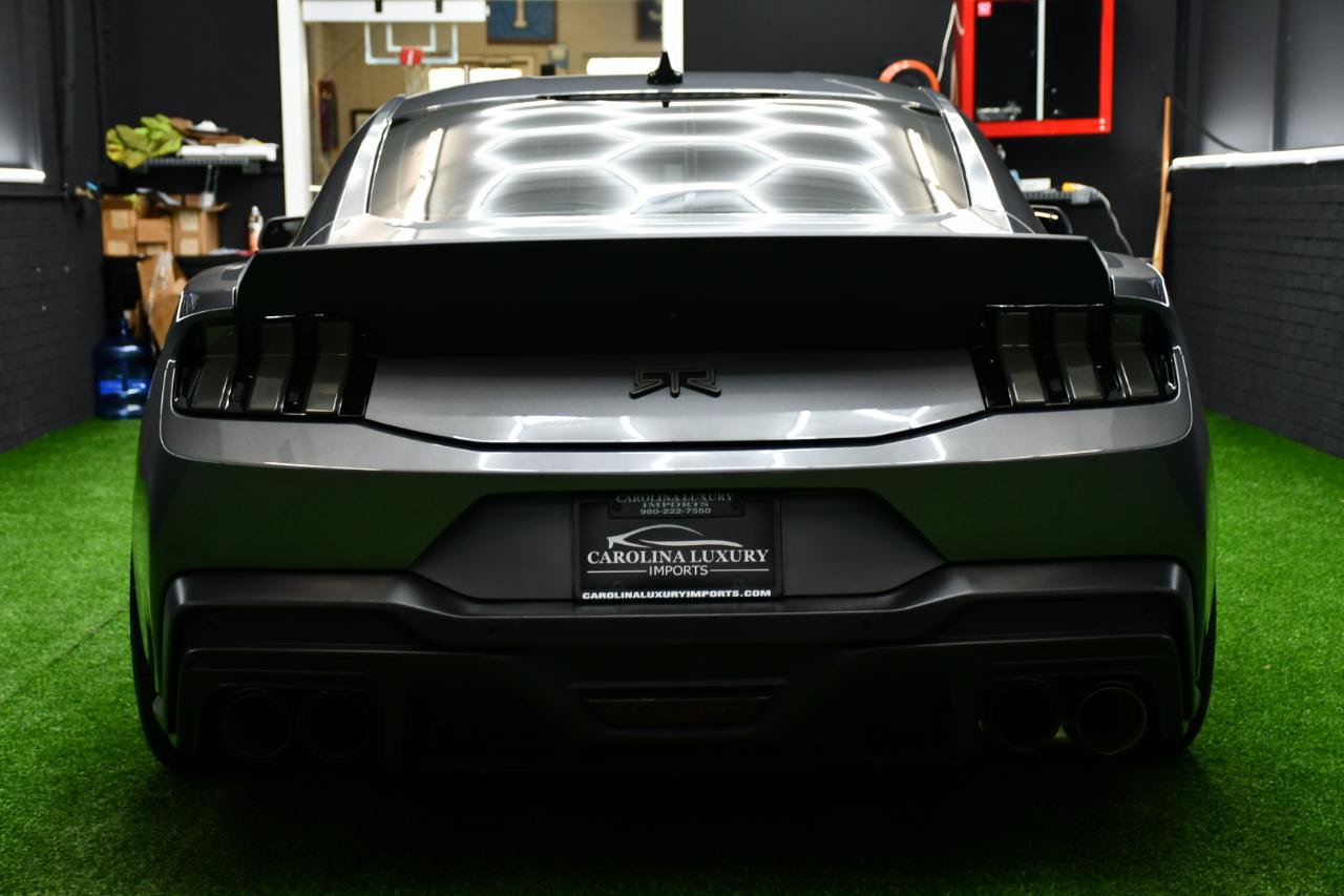 Used 2024 Ford Mustang GT Premium RWD image 3