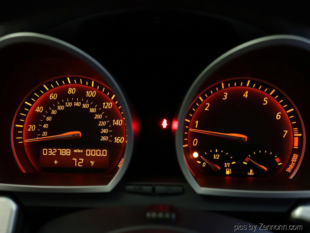 Used 2006 BMW Z4 3.0si RWD image 16