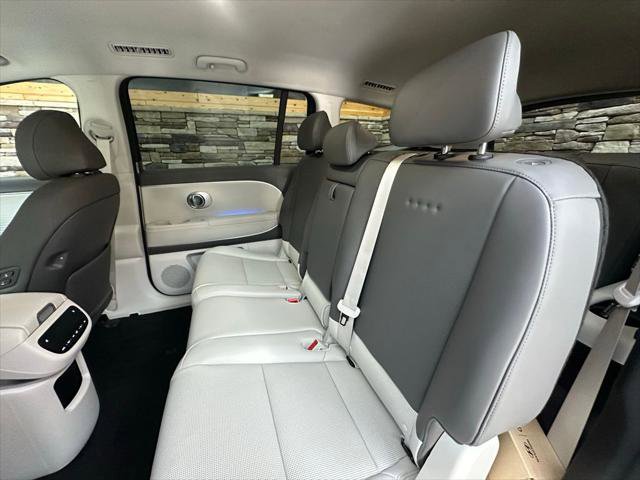 New 2026 Hyundai Ioniq 9 SEL image 19