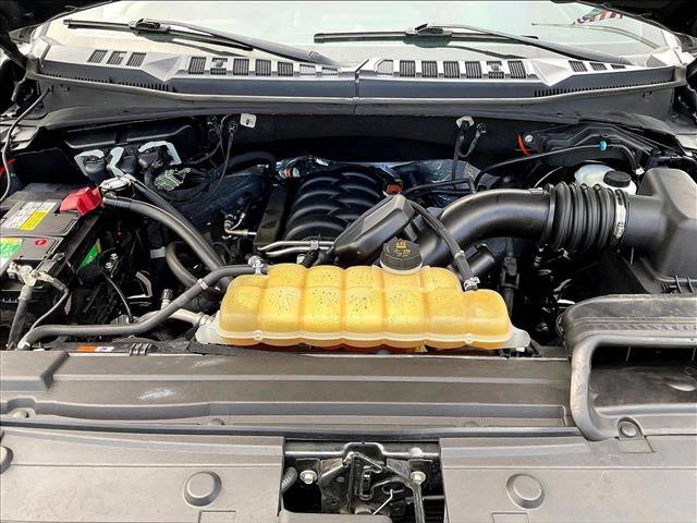 Used 2019 Ford F150 XLT w/ Equipment Group 302A Luxury AWD/4WD image 11