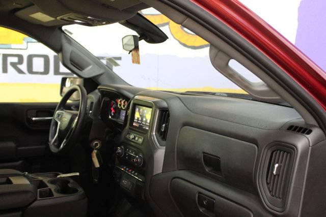 Used 2022 Chevrolet Silverado 1500 Custom w/ Safety Confidence Package RWD image 12