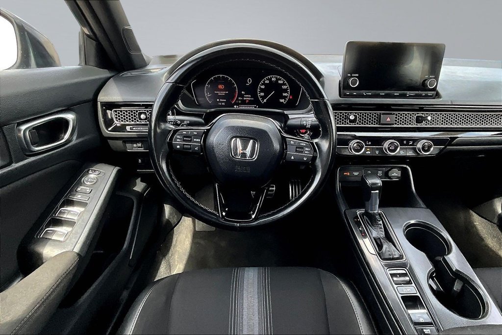 Used 2025 Honda Civic Sport image 9
