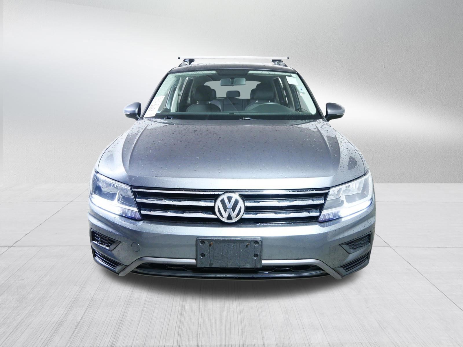 Used 2021 Volkswagen Tiguan S image 2
