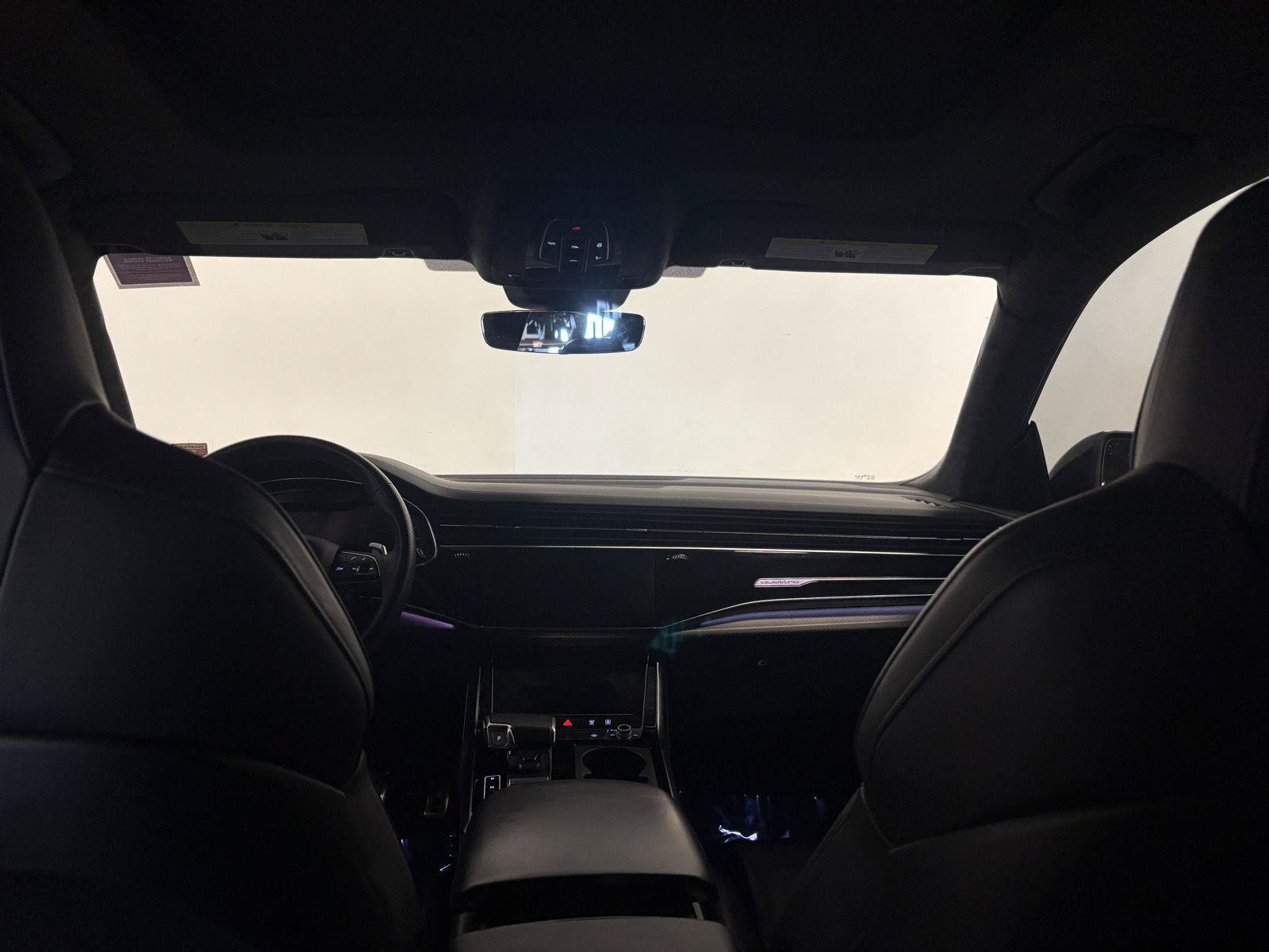 Used 2022 Audi RS Q8 AWD/4WD image 40