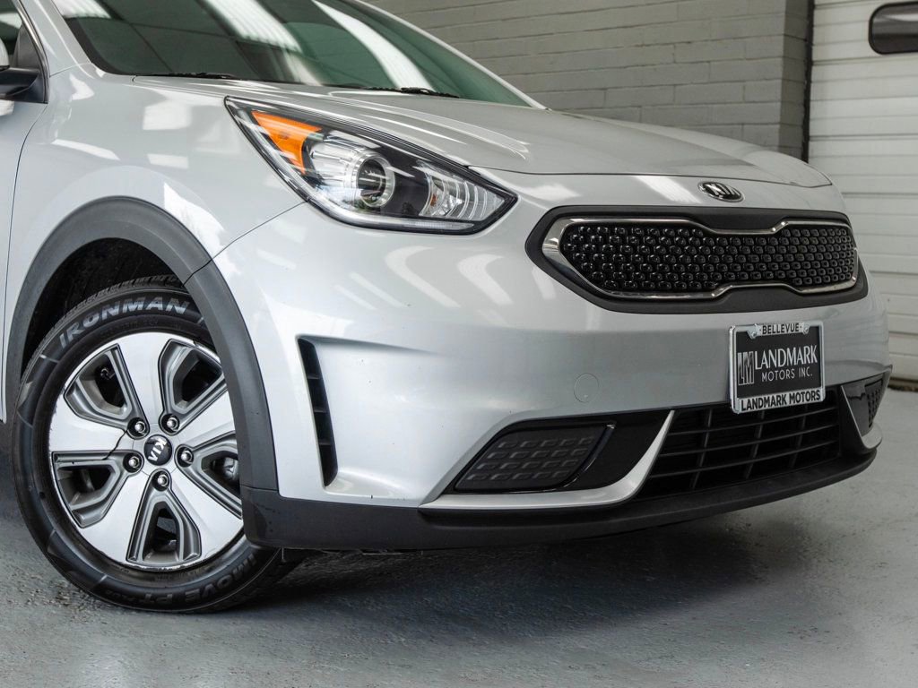 Used 2019 Kia Niro LX FWD image 8