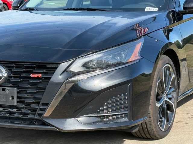 Used 2024 Nissan Altima 2.5 SR FWD image 11