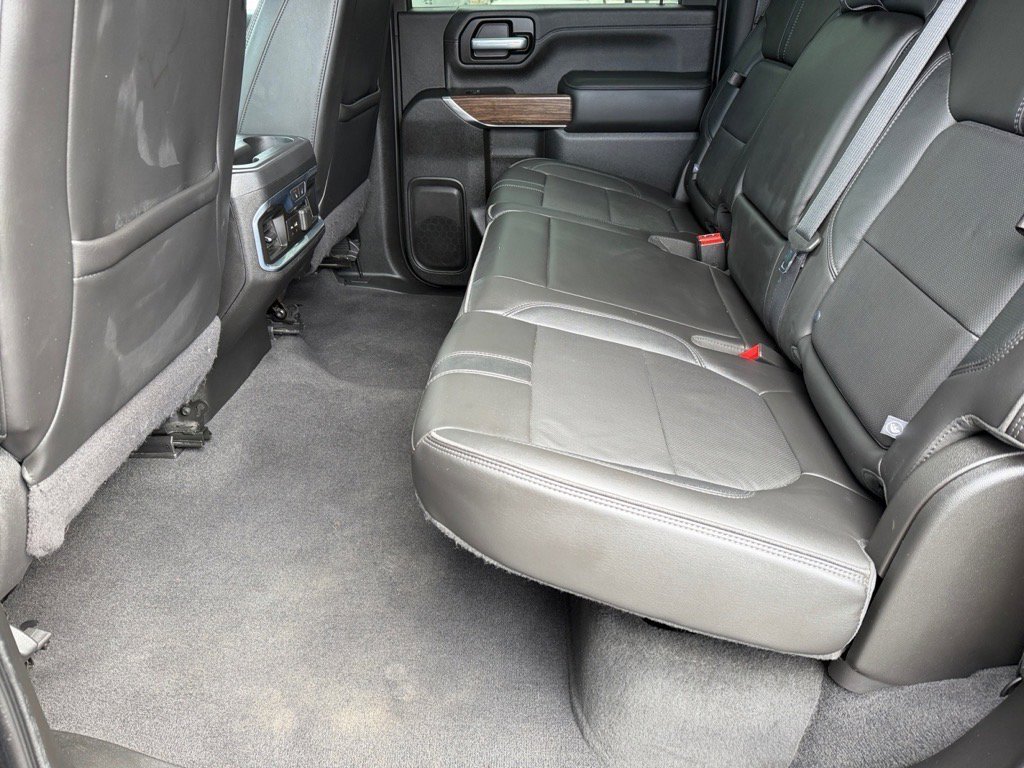 Used 2020 Chevrolet Silverado 3500 High Country image 14