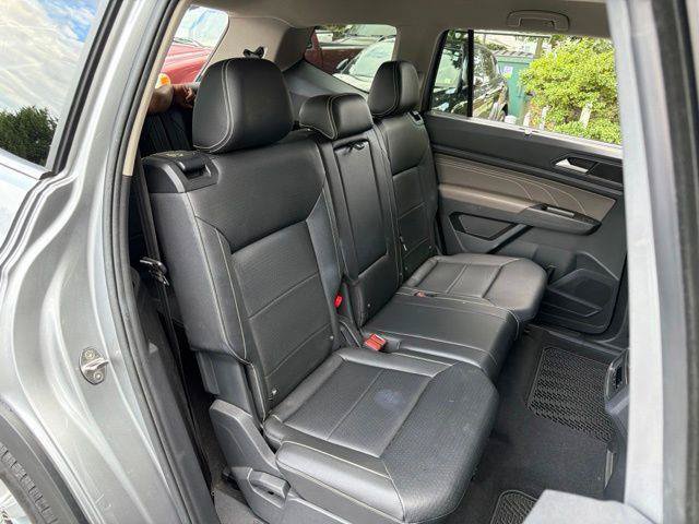 Used 2023 Volkswagen Atlas SE AWD/4WD image 17