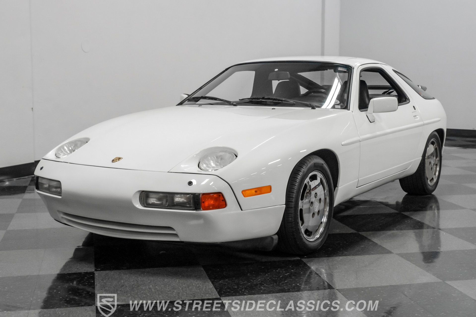 Used 1987 Porsche 928 S4 RWD image 17