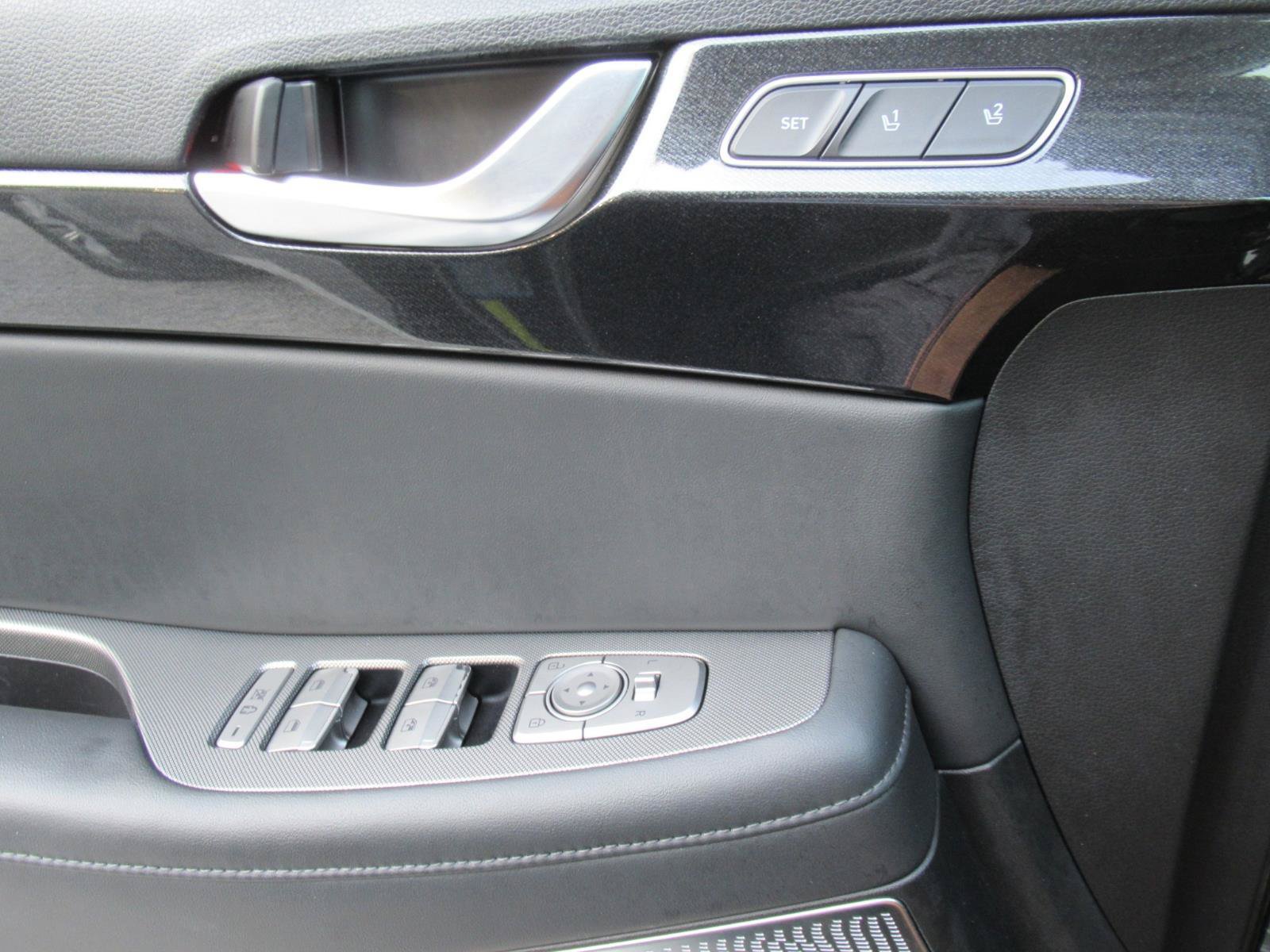 Used 2022 Hyundai Palisade Limited FWD image 23